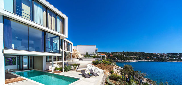 Villa 3 at Golden Rays