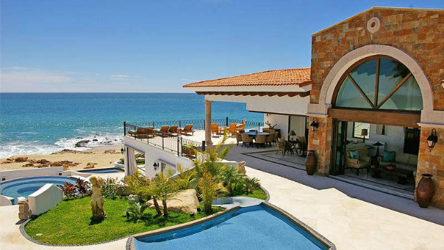 Casa La Laguna, Mexico