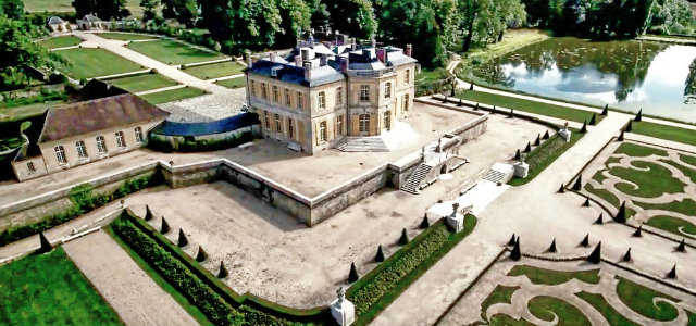 Chateau De Villette