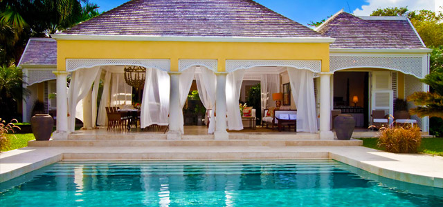 Roaring Pavilion & Spa on the Beach