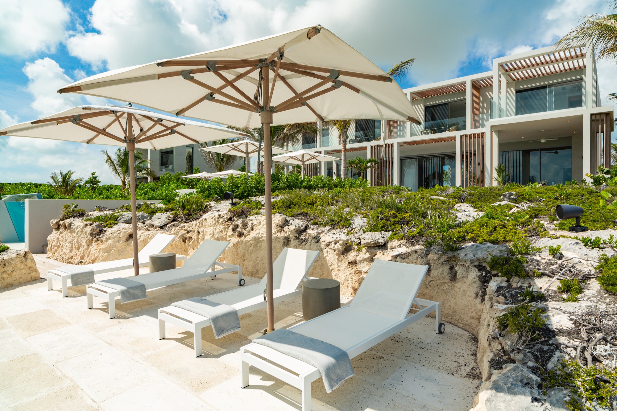 Reef Property Four Bedroom Ocean Reef Estate at South Bank Resorts | 4 Bedroom Villa ...