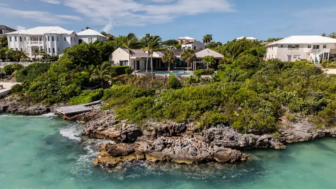 Alinna Villa | 5 Bedroom Villa in Providenciales